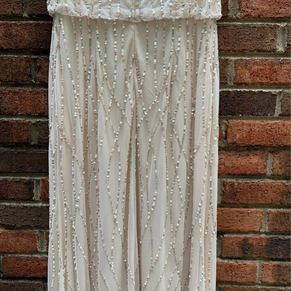 Adrianna Papell Brooklyn Prom Bridesmaid Dress Beige Zipper V Neck Sequins 4 - Picture 6 of 10